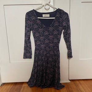 Abercrombie & Fitch long sleeved dress